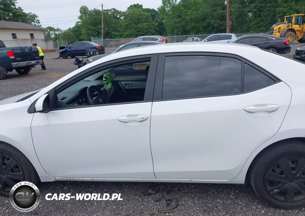 2014 Toyota Corolla Le VIN:2T1BURHE3EC115979 - 14