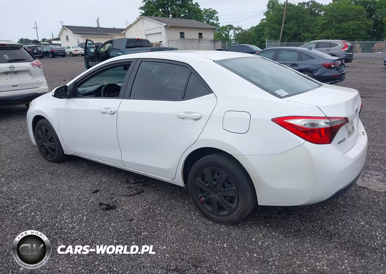 2014 Toyota Corolla Le VIN:2T1BURHE3EC115979 - 3