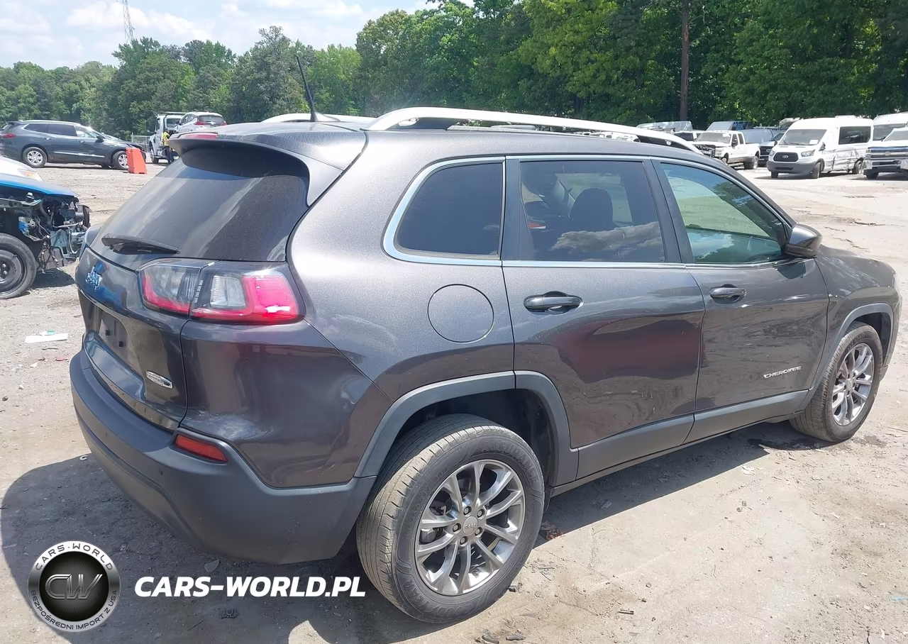 2019 Jeep Cherokee Latitude Plus Fwd VIN:1C4PJLLB7KD470113 - 4