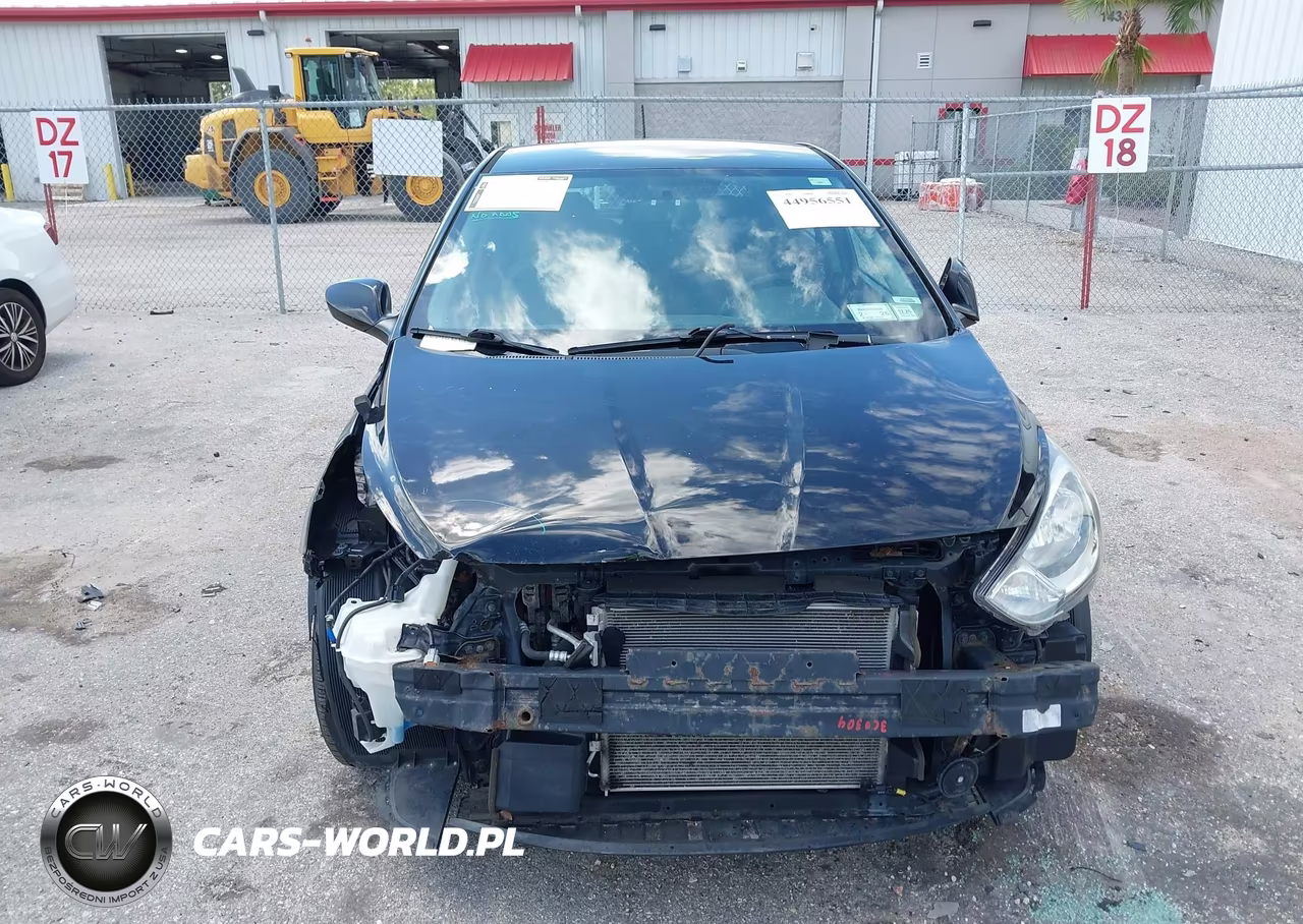 2014 Hyundai Accent Gs VIN:KMHCT5AE6EU183525 - 13