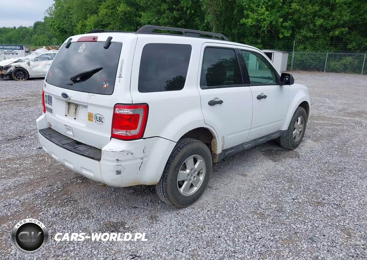 2011 Ford Escape Xlt VIN:1FMCU9D73BKB26241 - 4