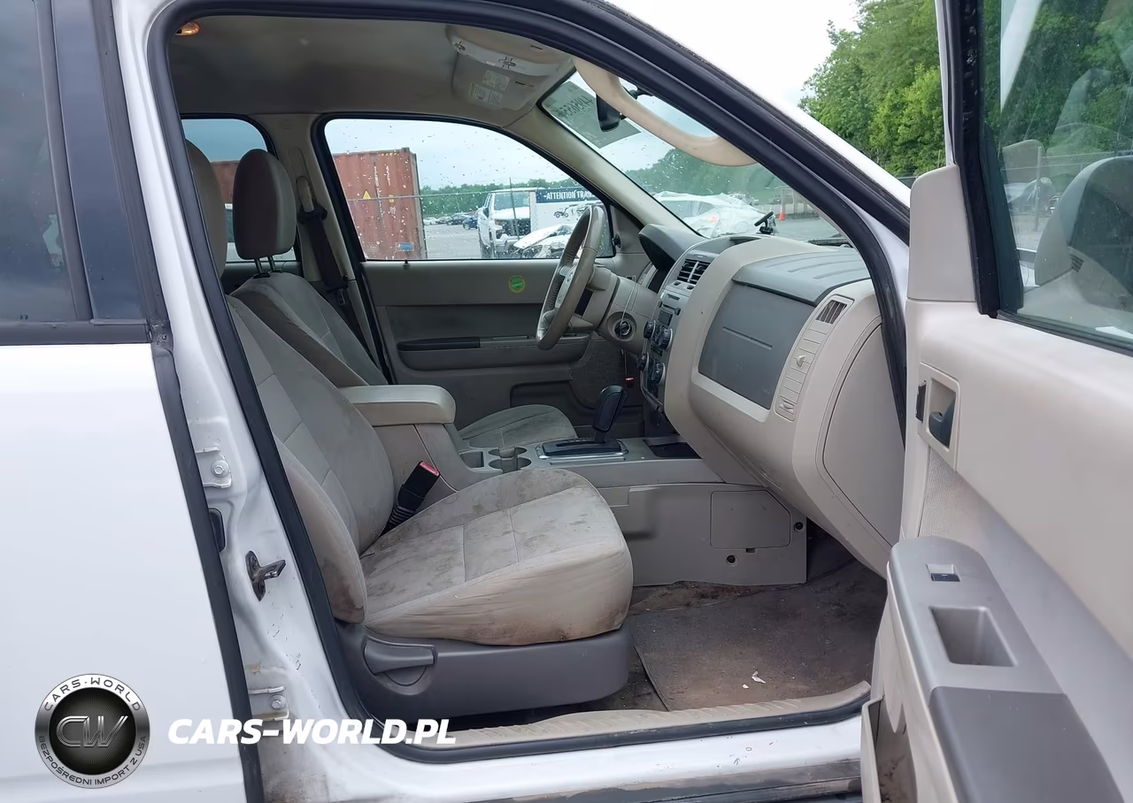 2011 Ford Escape Xlt VIN:1FMCU9D73BKB26241 - 5