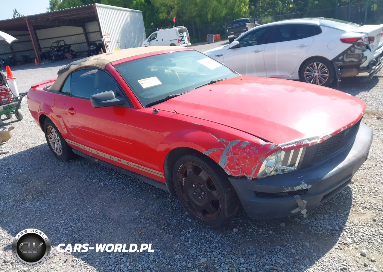 2007 Ford Mustang V6 Deluxe-V6 Premium