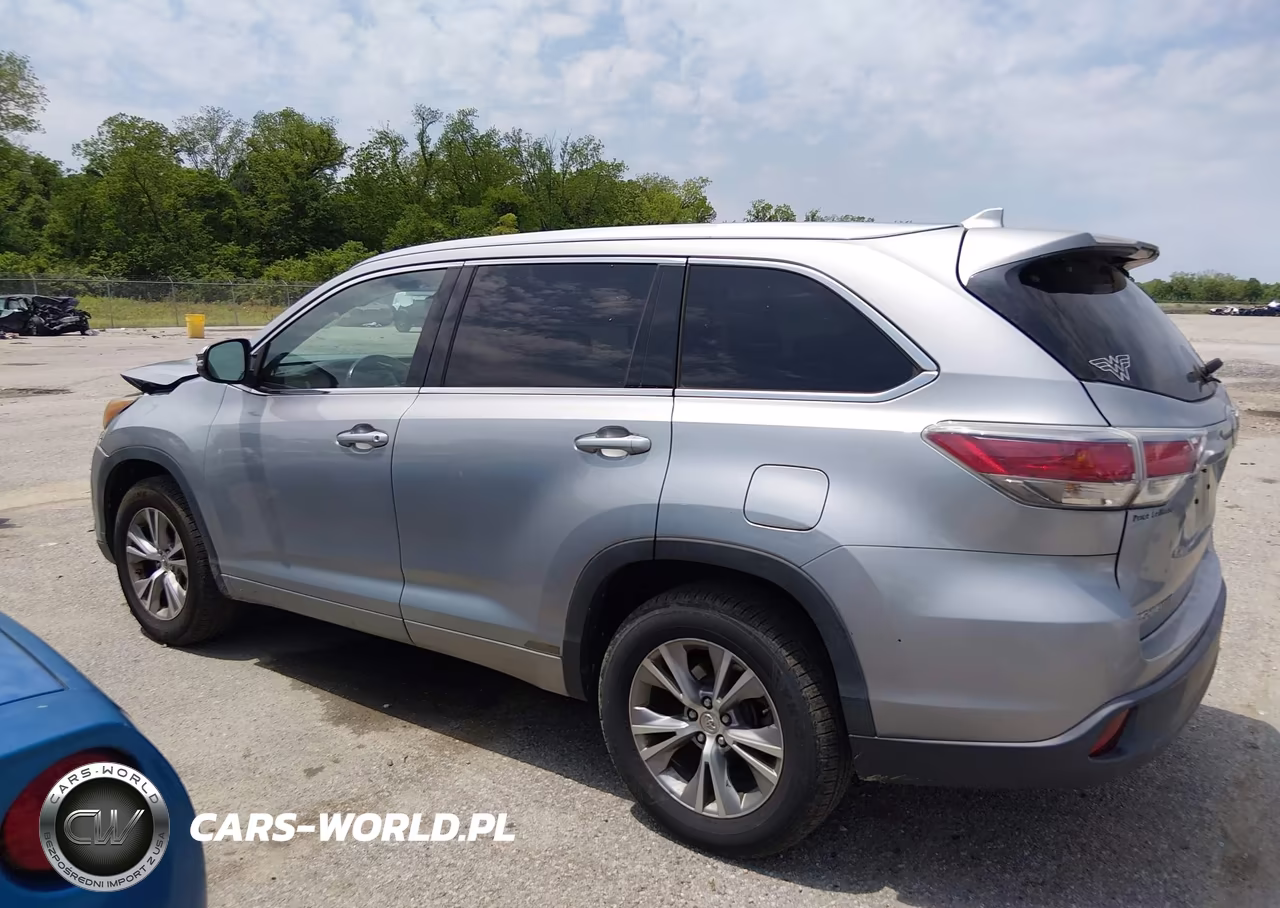 2015 Toyota Highlander Xle V6 VIN:5TDKKRFH0FS087358 - 14