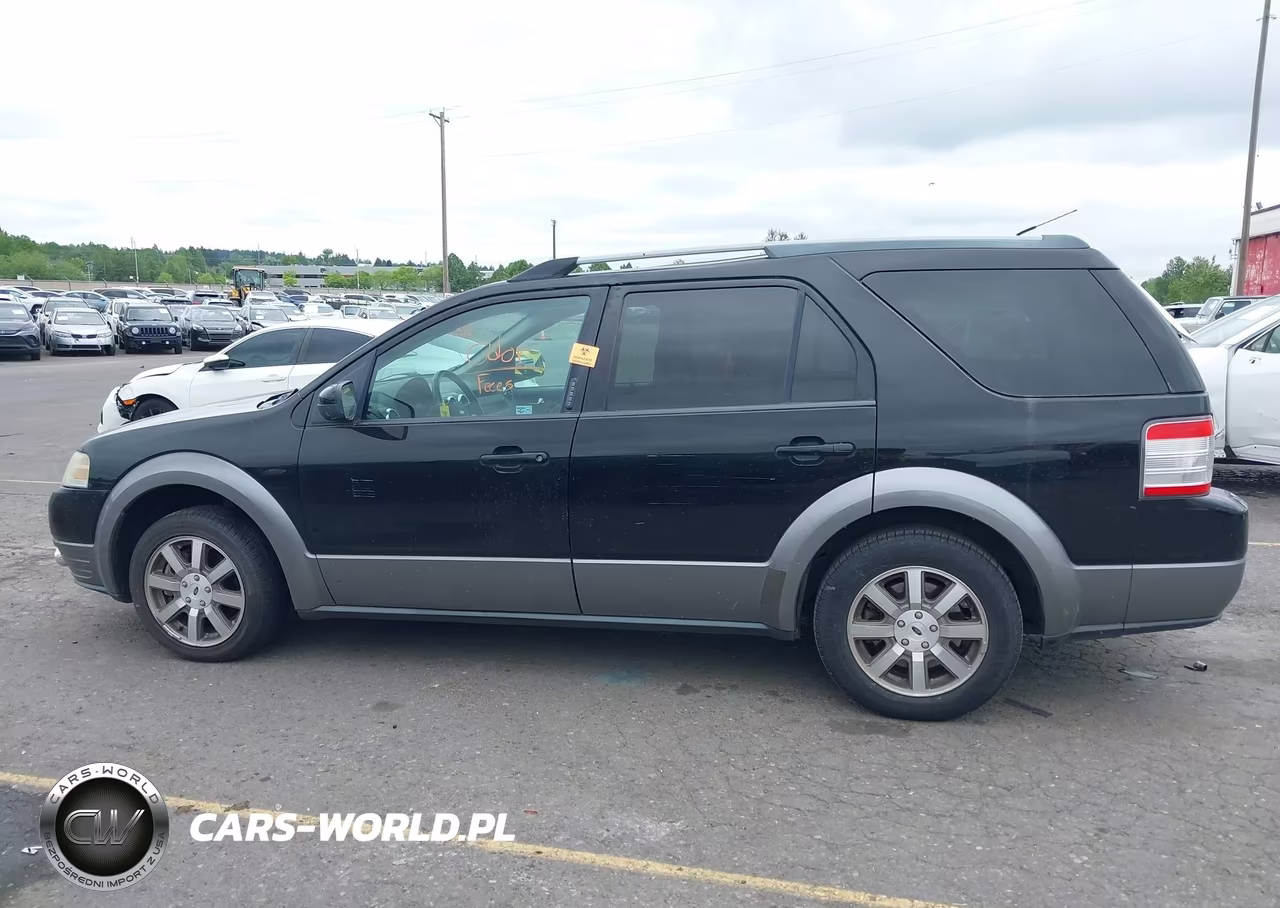 2008 Ford Taurus X Sel VIN:1FMDK05W98GA34218 - 14