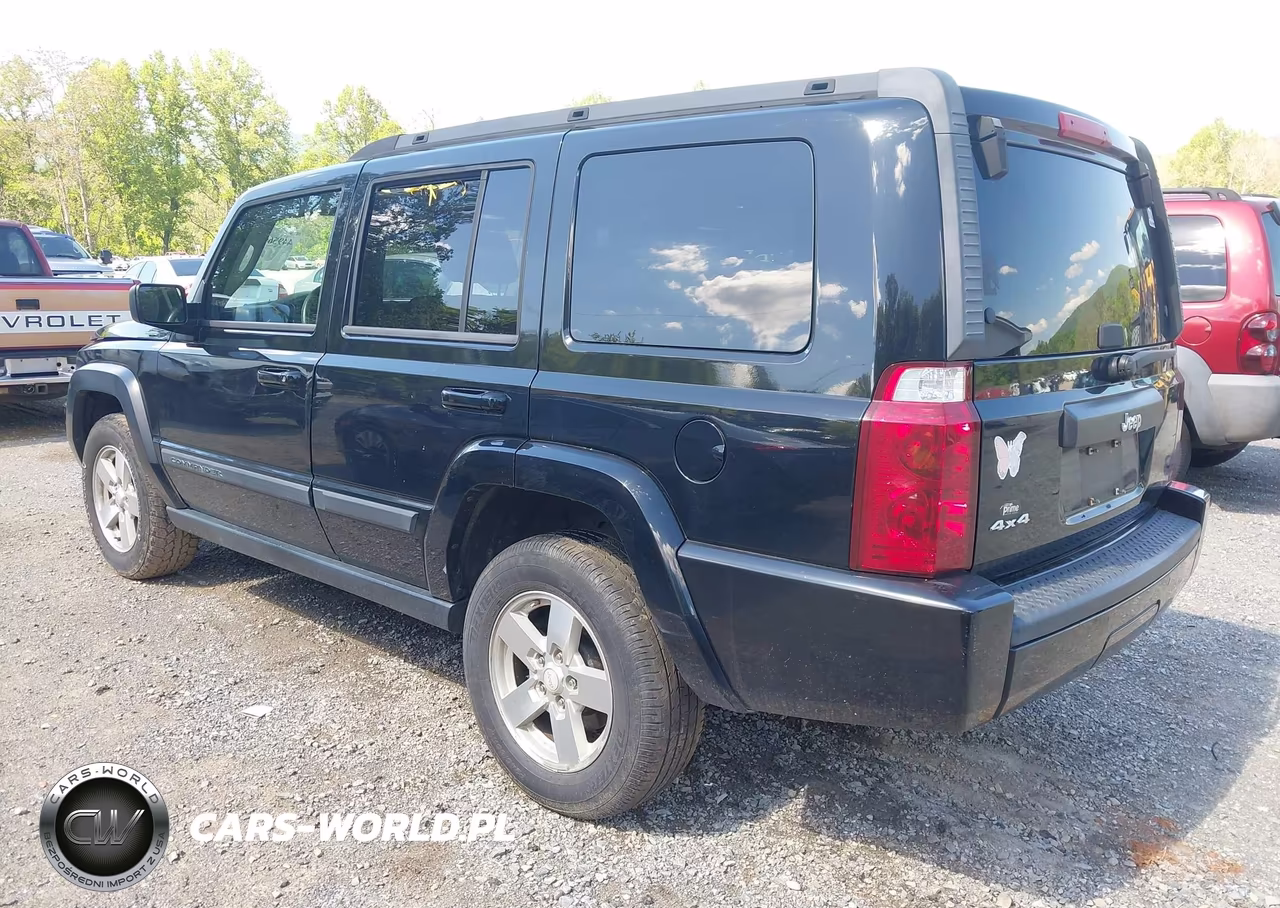 2007 Jeep Commander Sport VIN:1J8HG48K17C584373 - 3