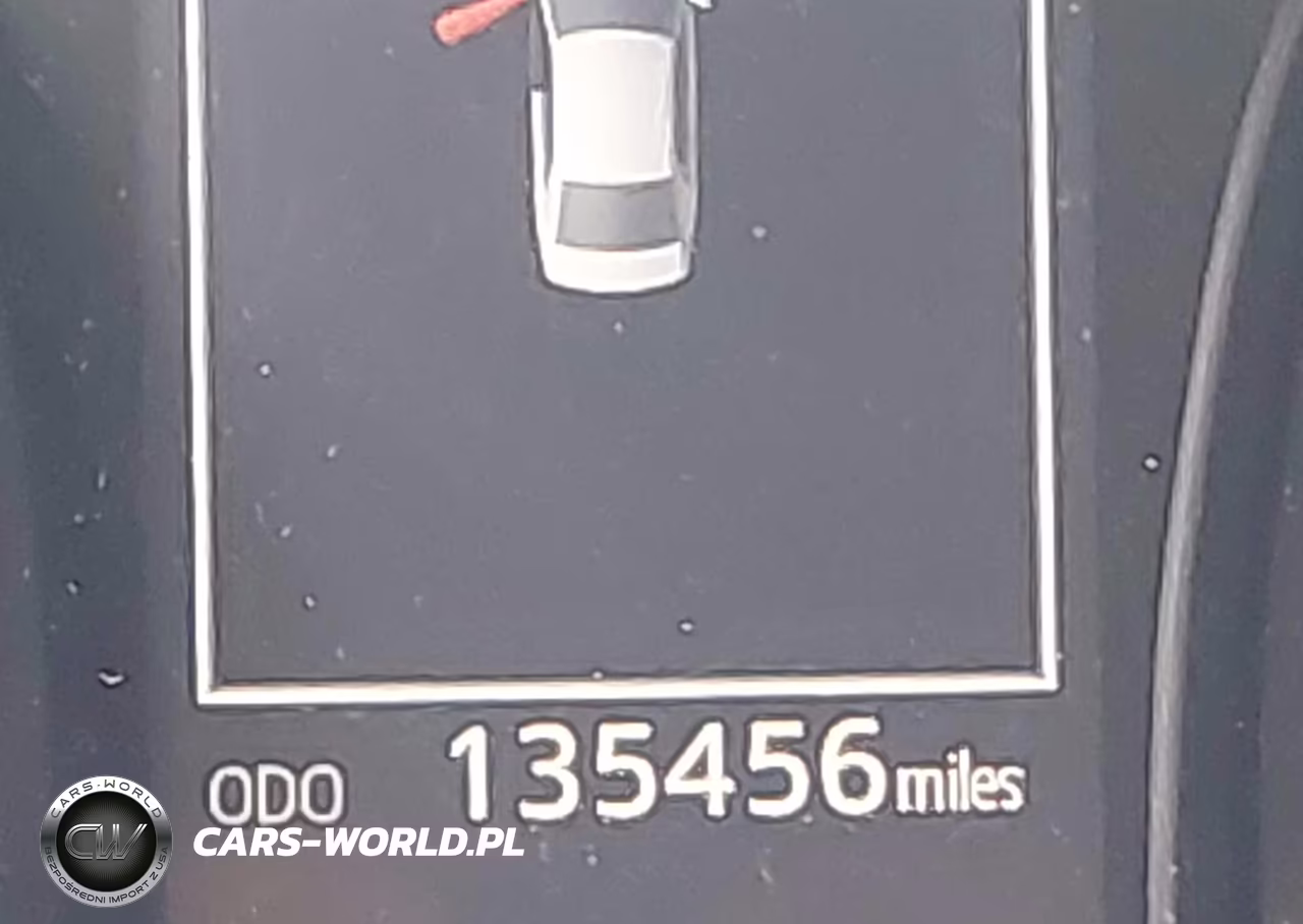 2018 Toyota Camry Le VIN:4T1B11HK3JU554219 - 15