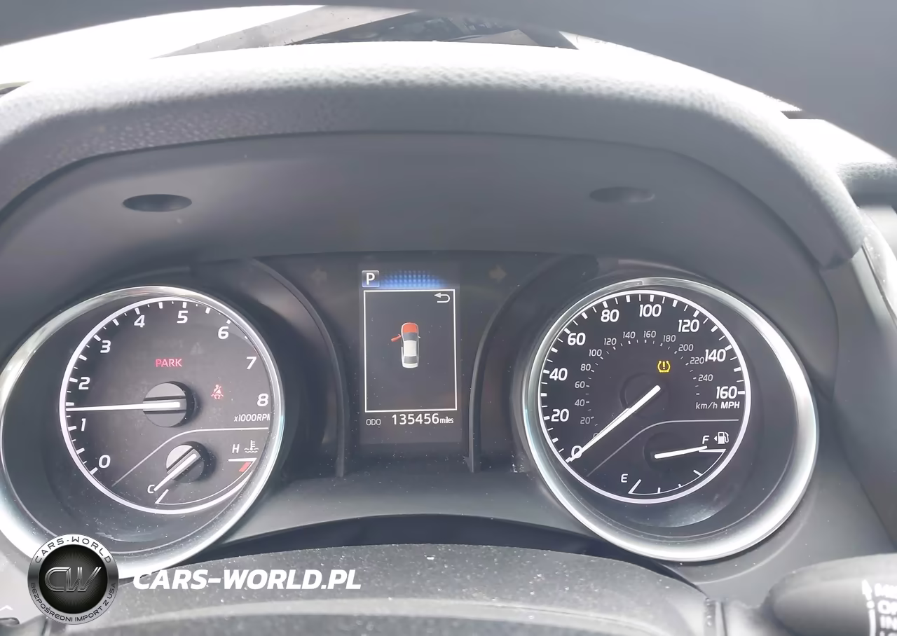 2018 Toyota Camry Le VIN:4T1B11HK3JU554219 - 7