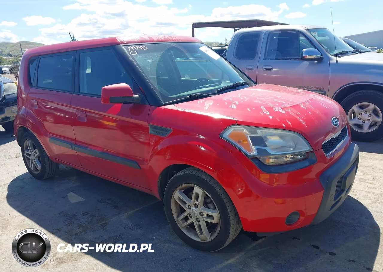 2010 Kia Soul +