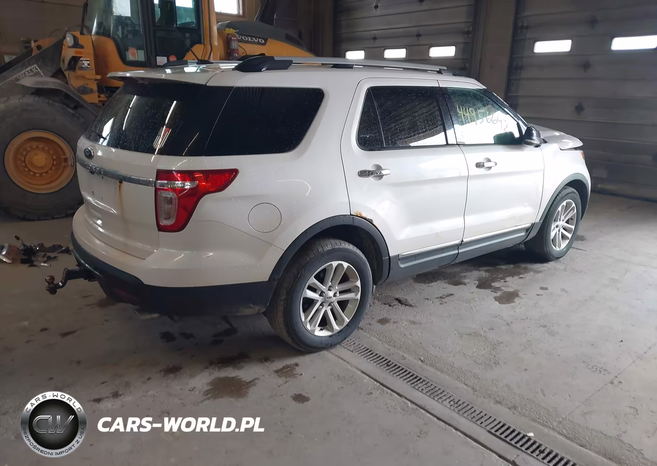 2013 Ford Explorer Xlt VIN:1FM5K8D80DGA79225 - 4