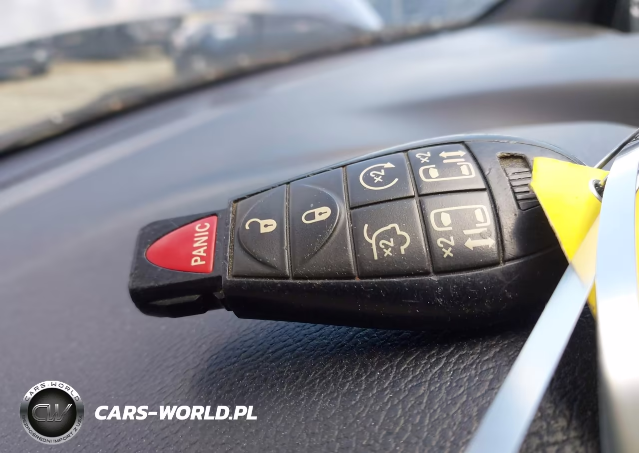 2014 Dodge Grand Caravan R-T VIN:2C4RDGEGXER379077 - 11
