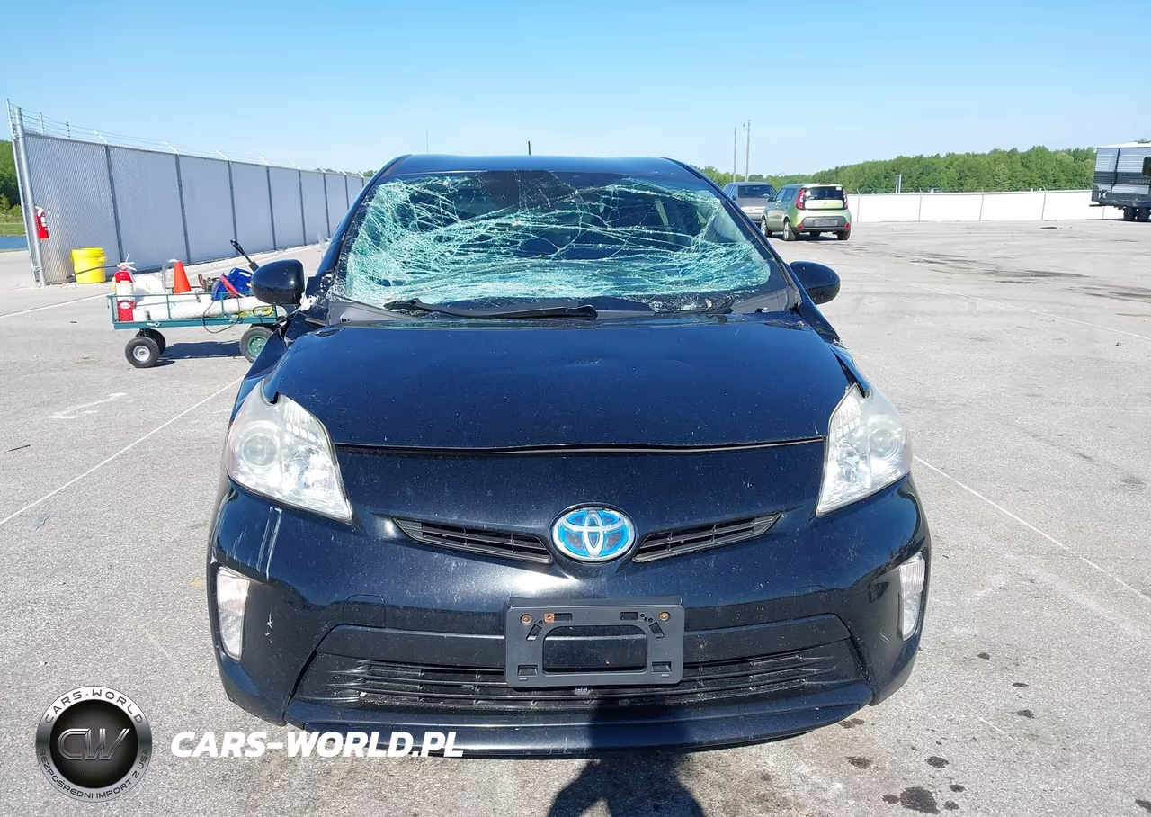 2015 Toyota Prius Two VIN:JTDKN3DU2F0464666 - 12