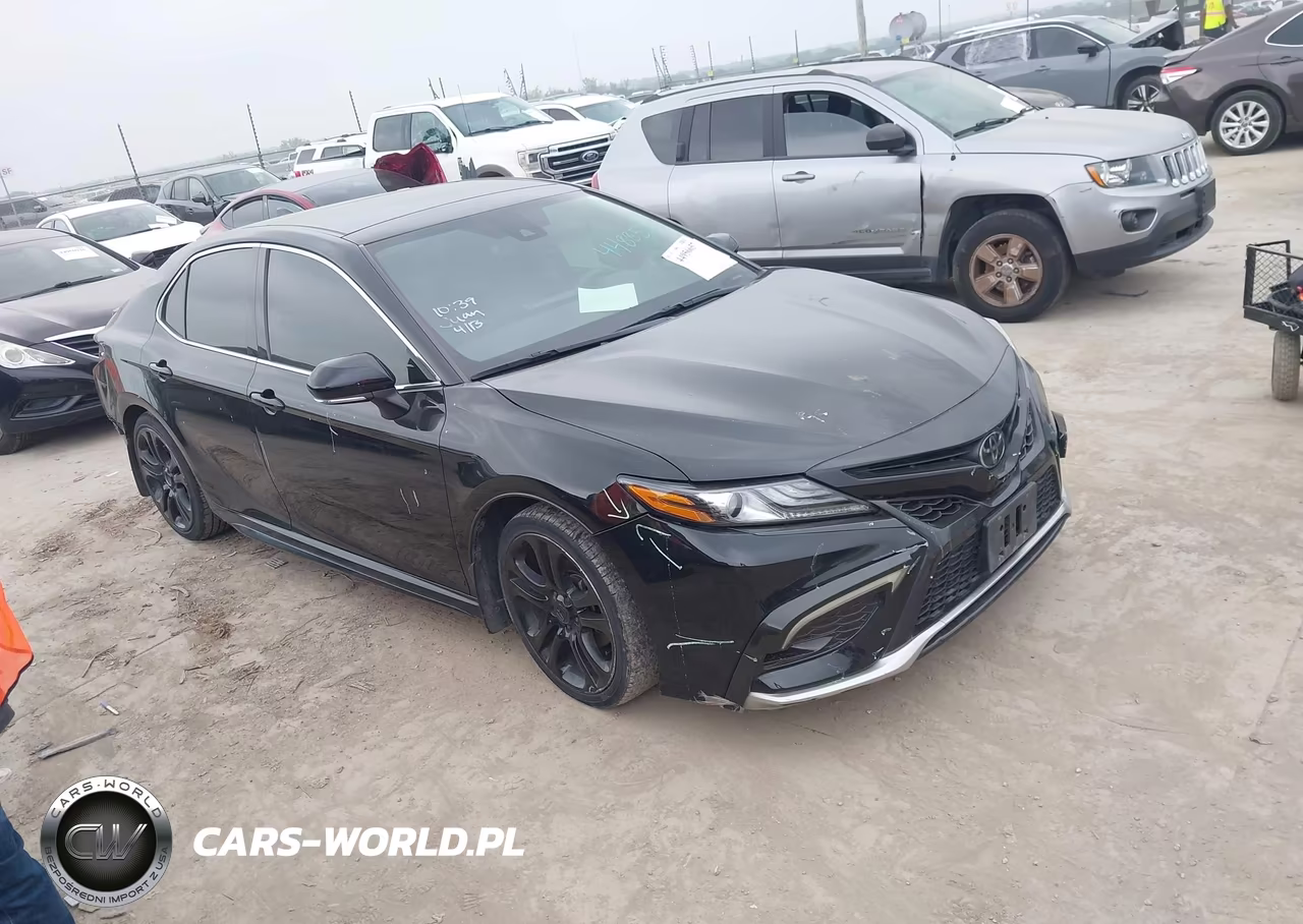2024 Toyota Camry Xse – zdjęcie 1 z 17