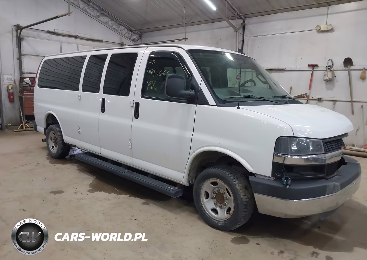 2016 Chevrolet Express 3500 Lt