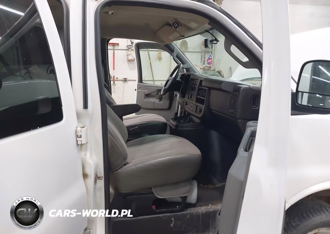 2016 Chevrolet Express 3500 Lt VIN:1GAZGPFG8G1266993 - 5