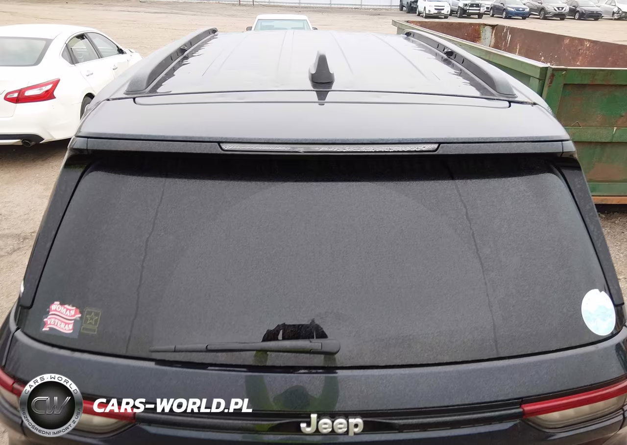 2024 Jeep Grand Cherokee Limited 4X4 VIN:1C4RJHBG1RC252168 - 18