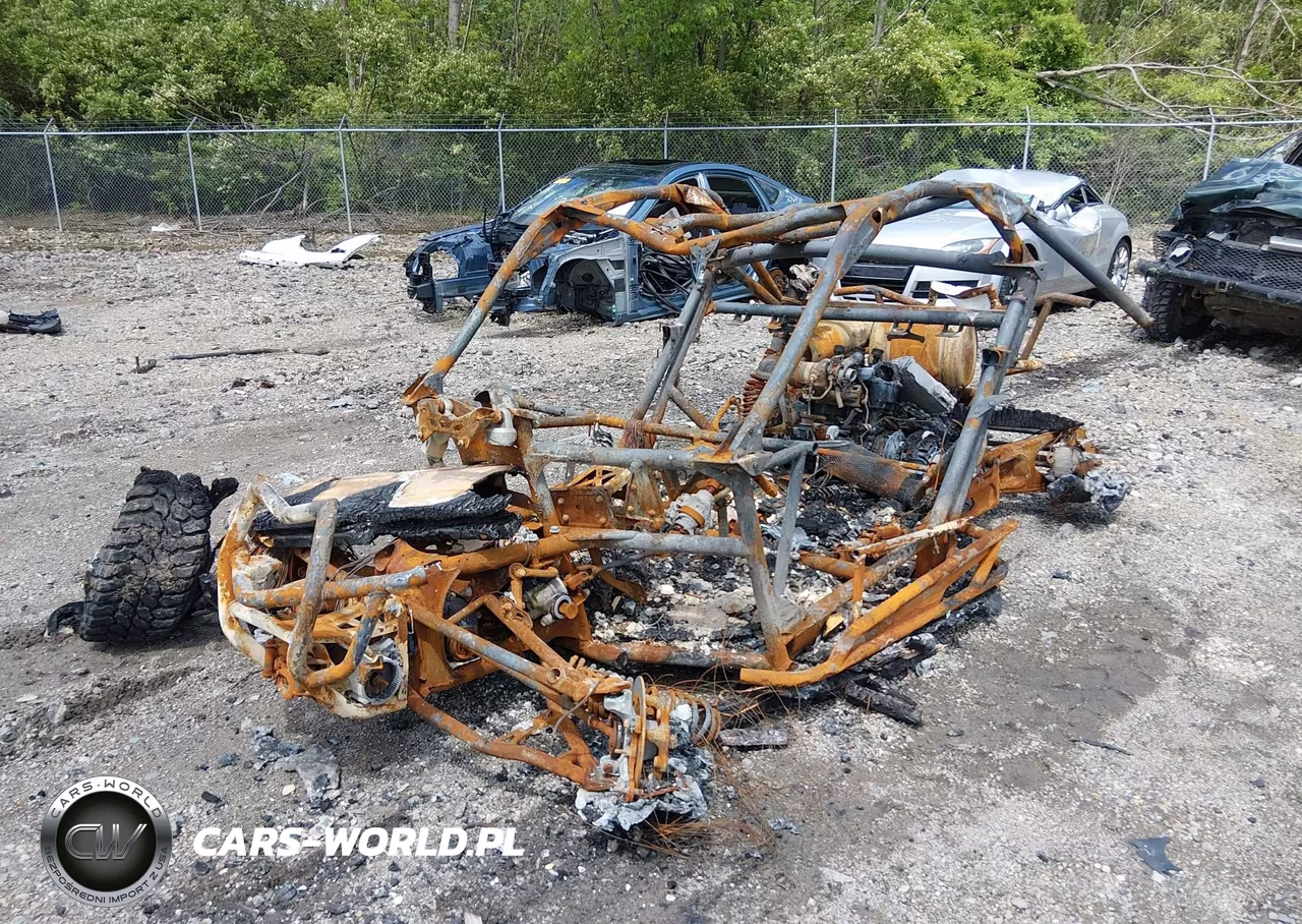 2017 Can-Am Maverick X3 X Ds Turbo R VIN:3JBVDAW47HK000045 - 10