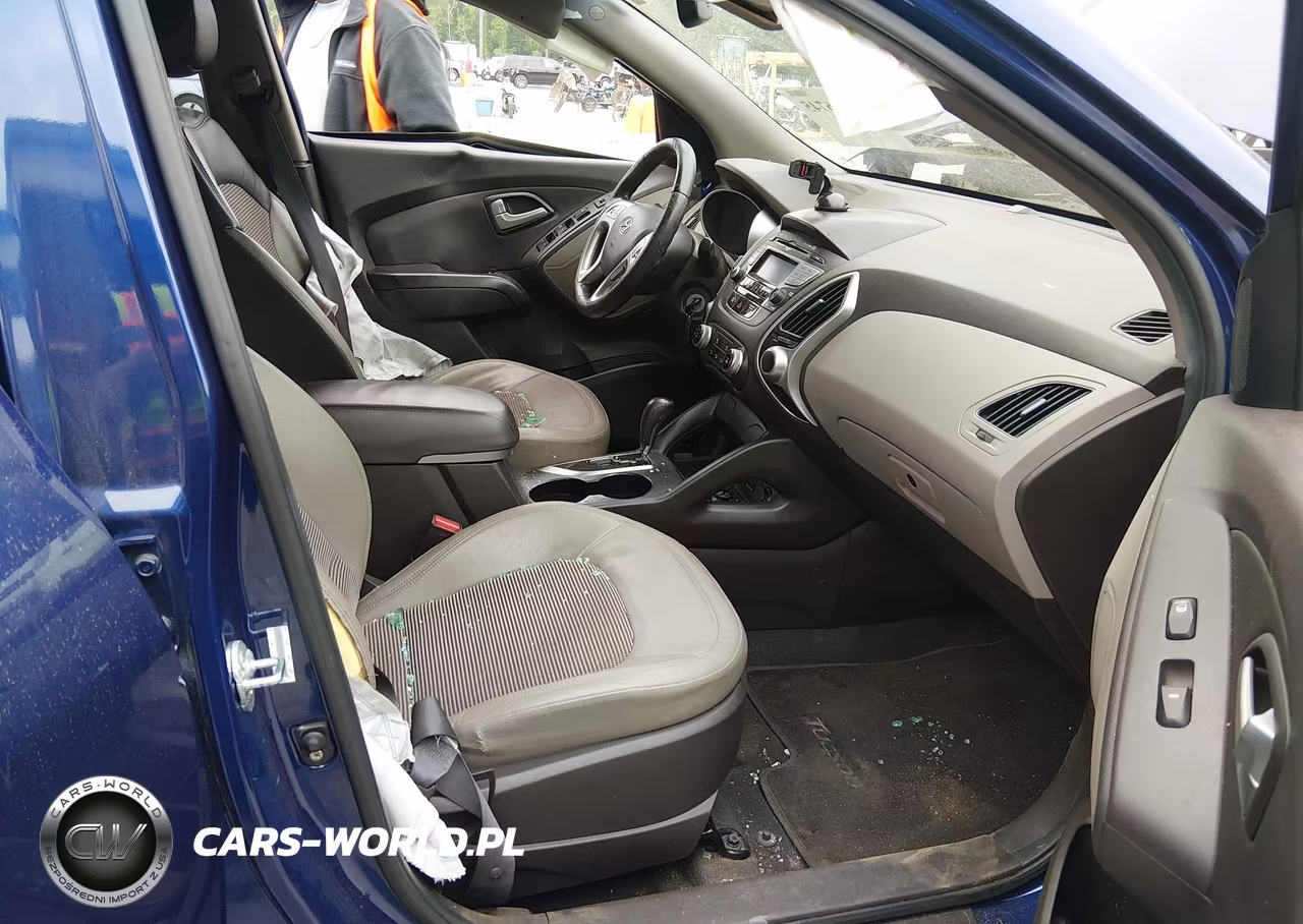 2012 Hyundai Tucson Gls VIN:KM8JU3ACXCU416570 - 5
