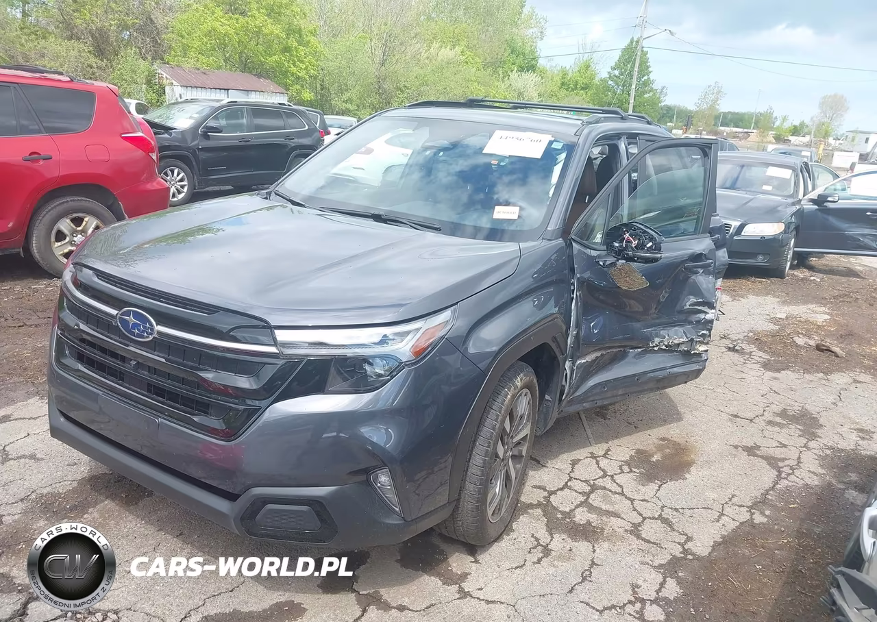 2025 Subaru Forester Touring VIN:JF2SLDTC6SH562553 - 2
