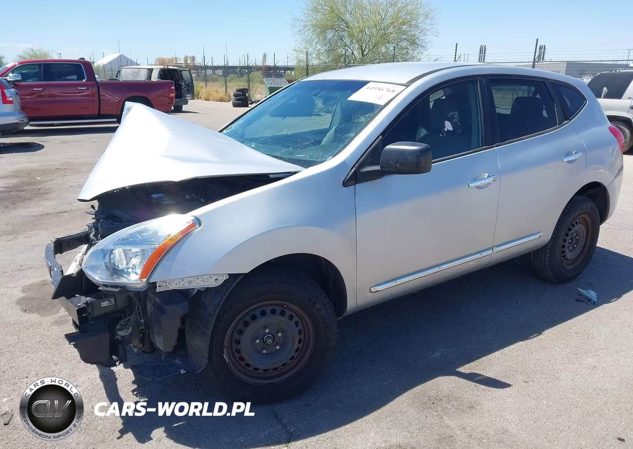 2015 Nissan Rogue Select S VIN:JN8AS5MT1FW670991 - 2