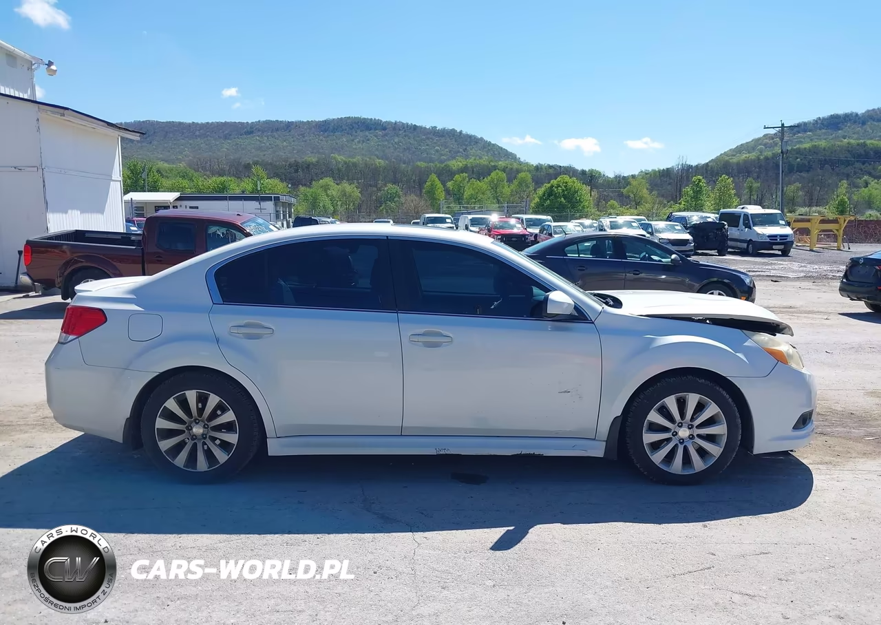2010 Subaru Legacy 3.6R Limited VIN:4S3BMDL67A2225896 - 13