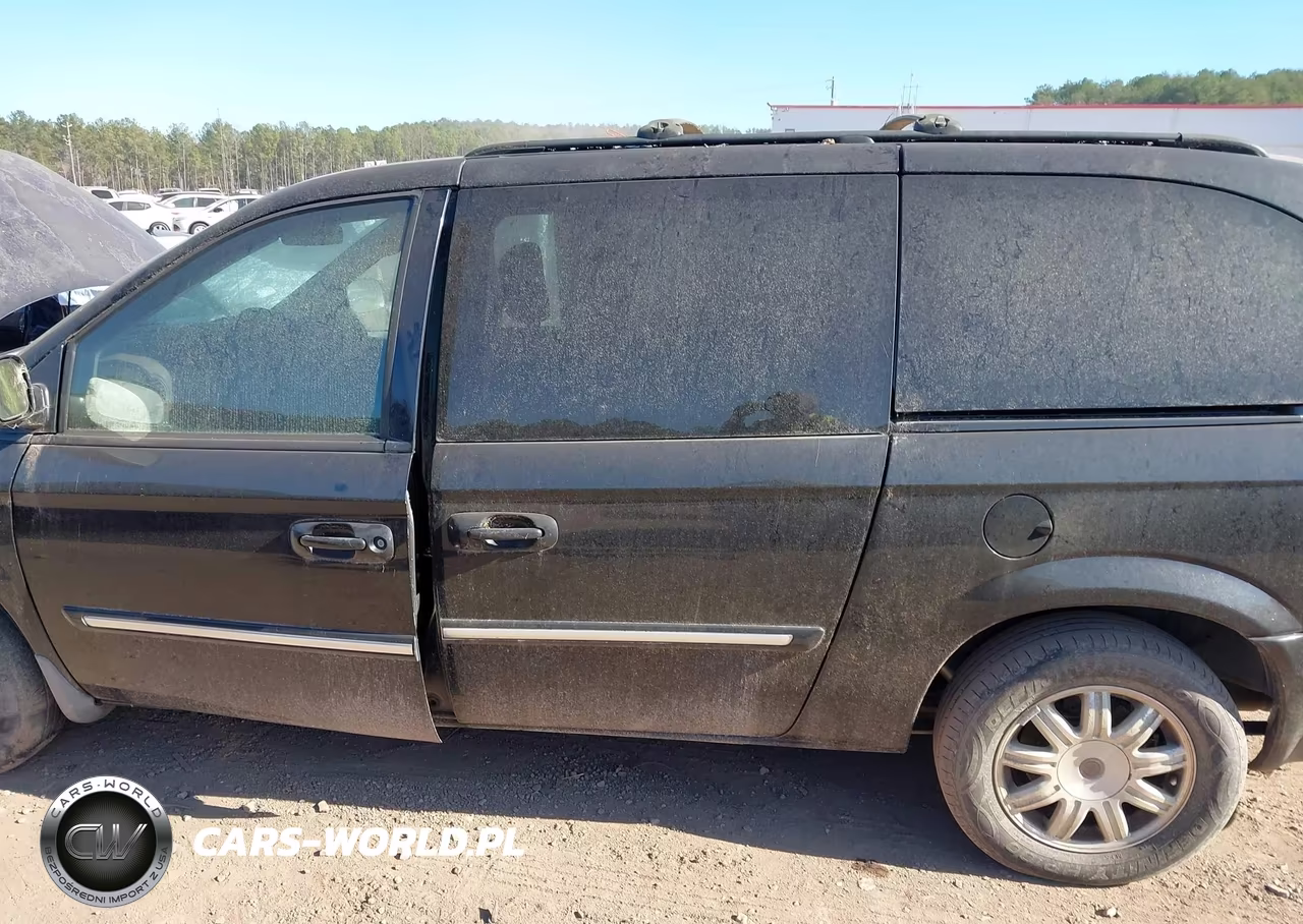 2007 Chrysler Town & Country Touring VIN:2A4GP54L37R145460 - 14