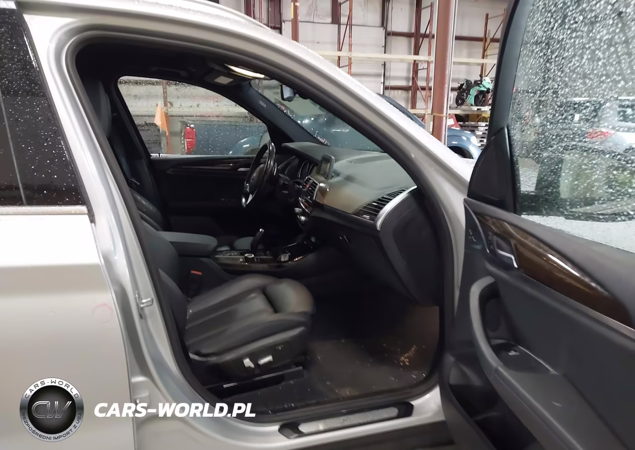 2018 BMW X3 xDrive30I VIN:5UXTR9C59JLD65440 - 5