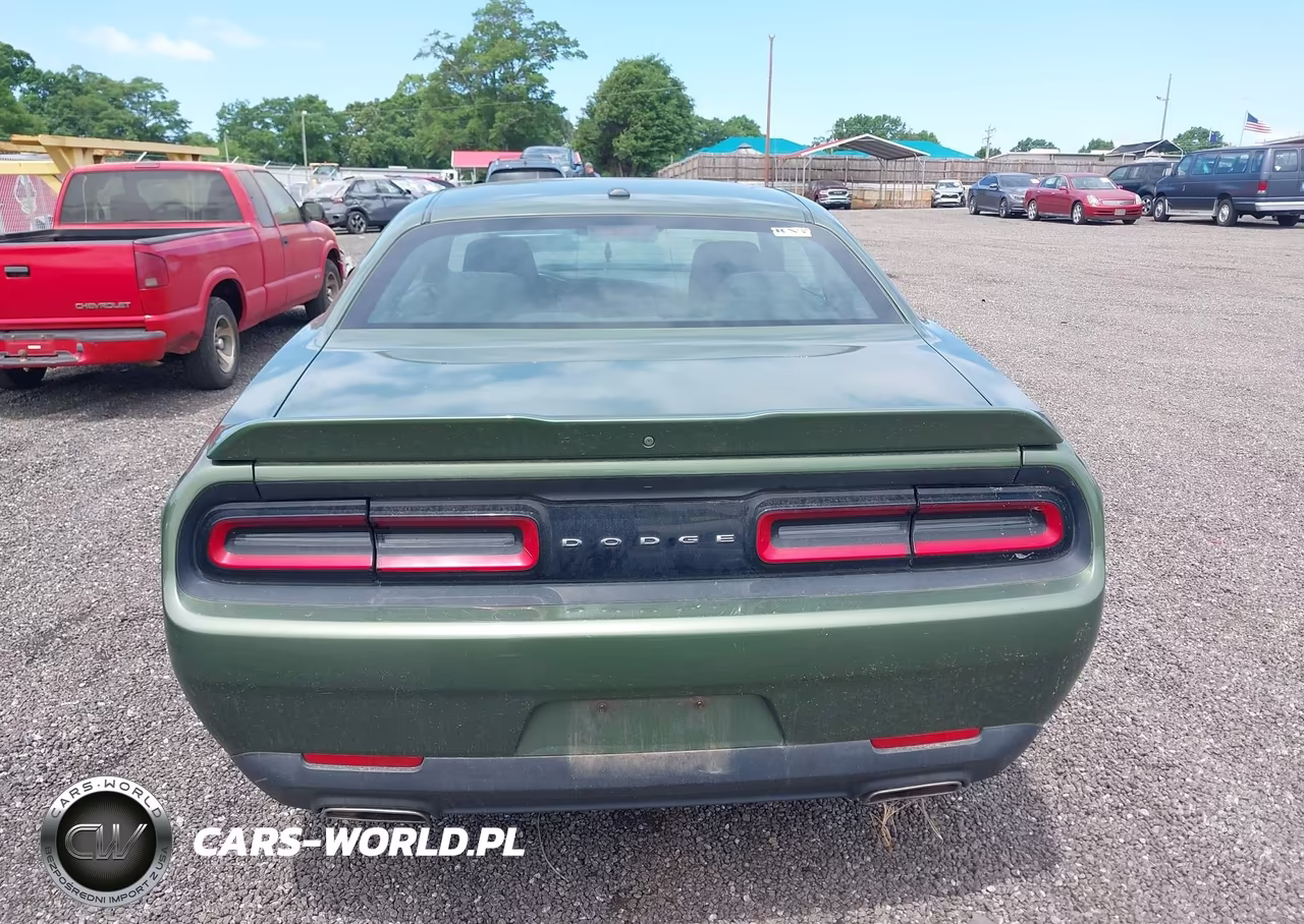 2020 Dodge Challenger Sxt VIN:2C3CDZAGXLH227573 - 16