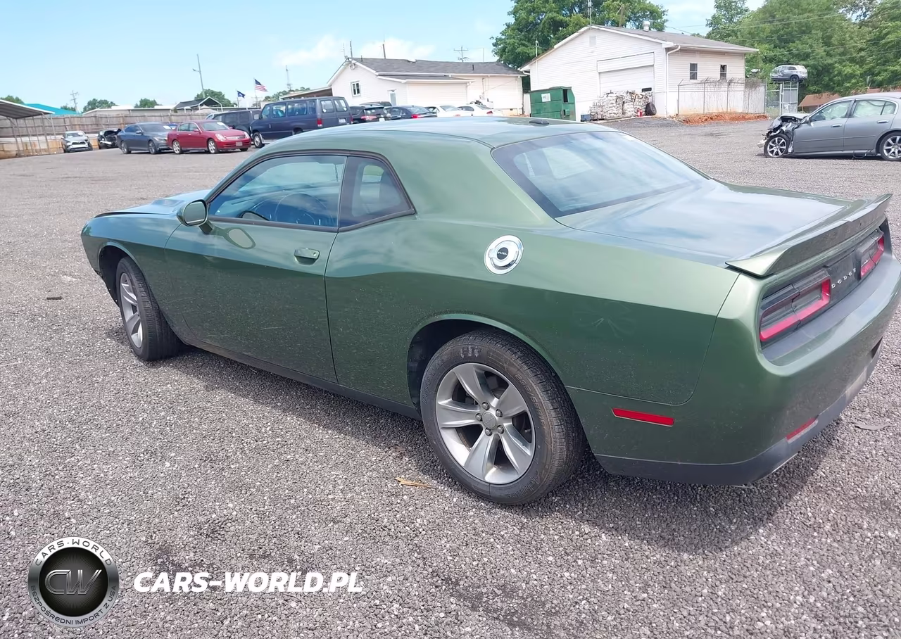 2020 Dodge Challenger Sxt VIN:2C3CDZAGXLH227573 - 3