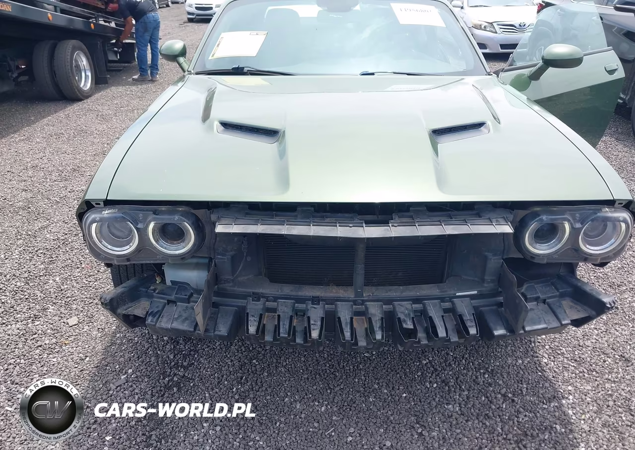 2020 Dodge Challenger Sxt VIN:2C3CDZAGXLH227573 - 6
