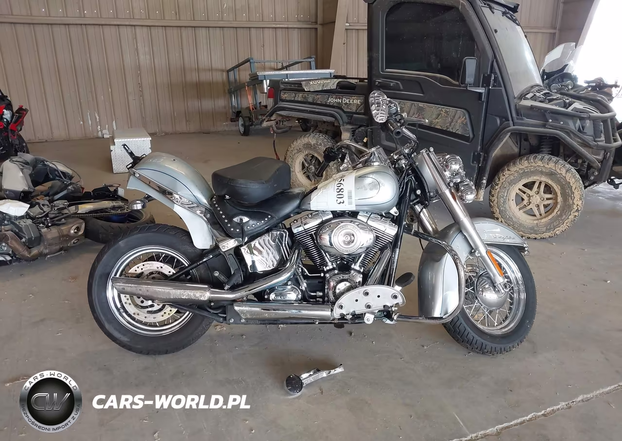 2011 Harley-Davidson Flstc VIN:1HD1BW511BB025885 - 13