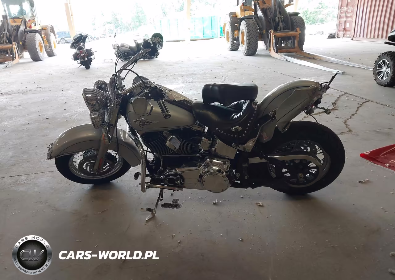 2011 Harley-Davidson Flstc VIN:1HD1BW511BB025885 - 14