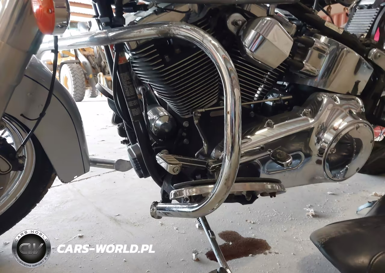 2011 Harley-Davidson Flstc VIN:1HD1BW511BB025885 - 15