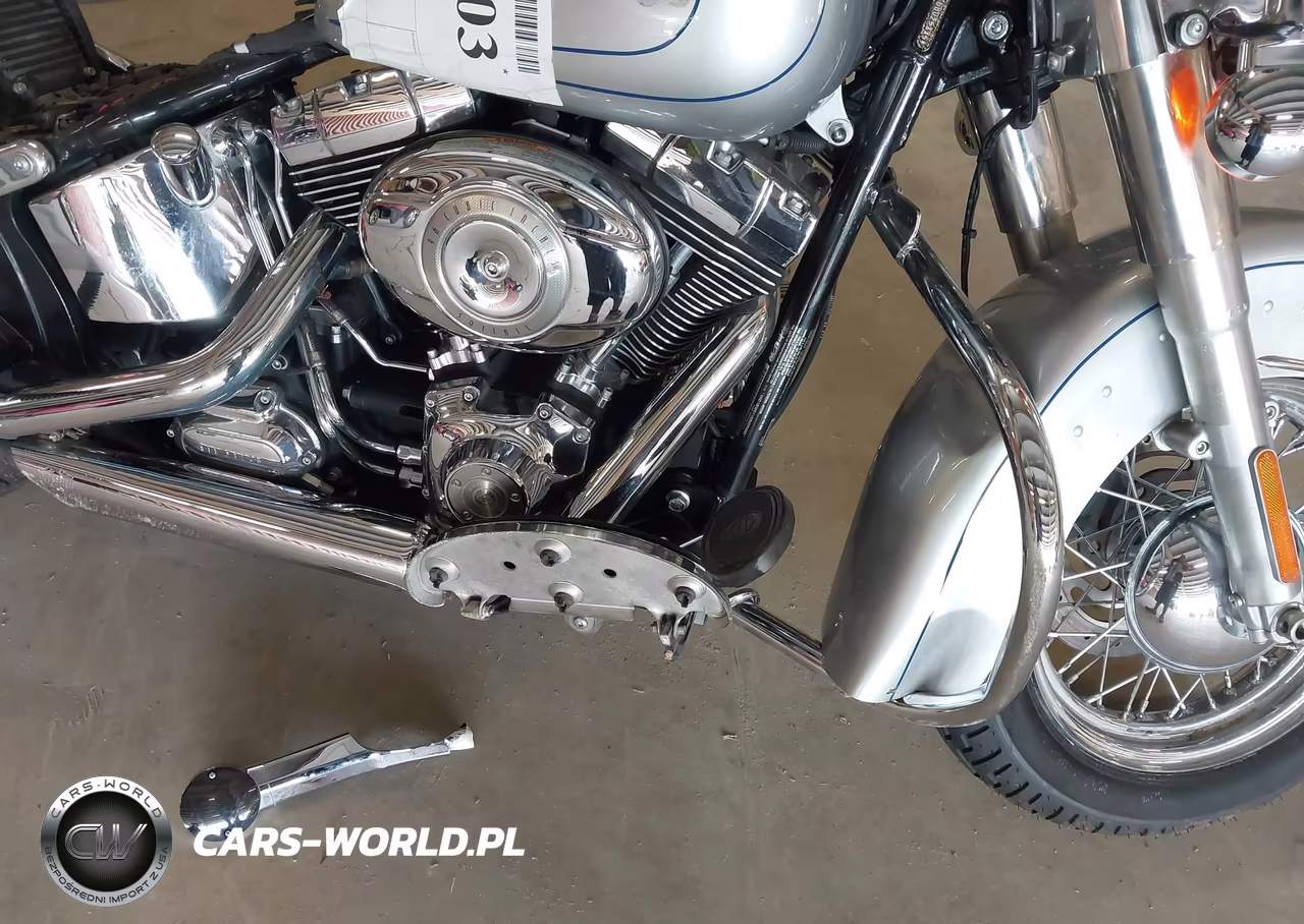 2011 Harley-Davidson Flstc VIN:1HD1BW511BB025885 - 16