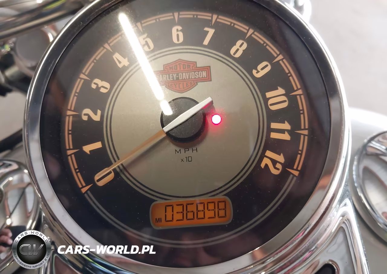 2011 Harley-Davidson Flstc VIN:1HD1BW511BB025885 - 7