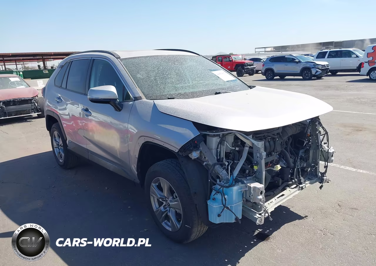 2024 Toyota Rav4 Hybrid Xle – zdjęcie 1 z 17