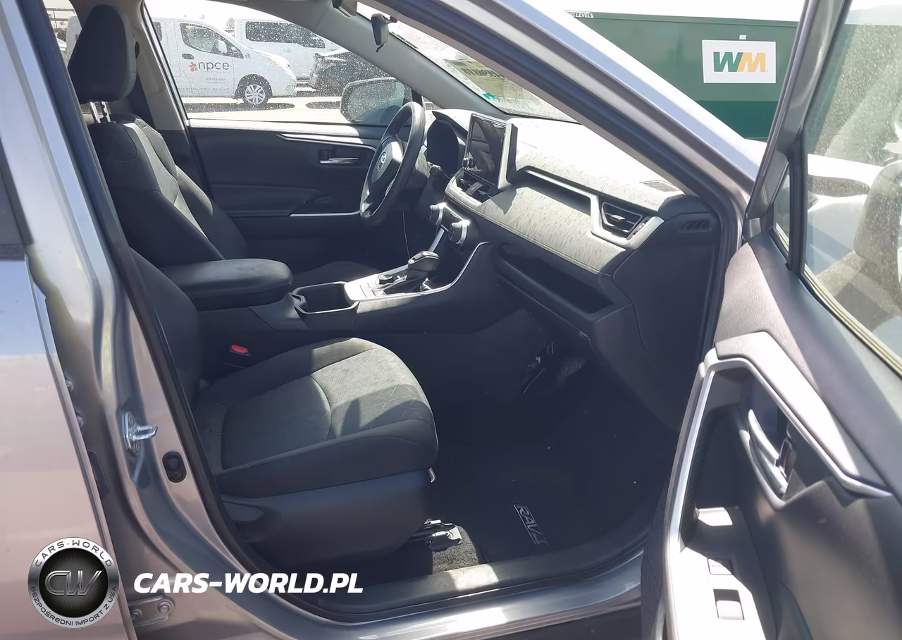 2024 Toyota Rav4 Hybrid Xle VIN:4T3RWRFV4RU147136 - 5