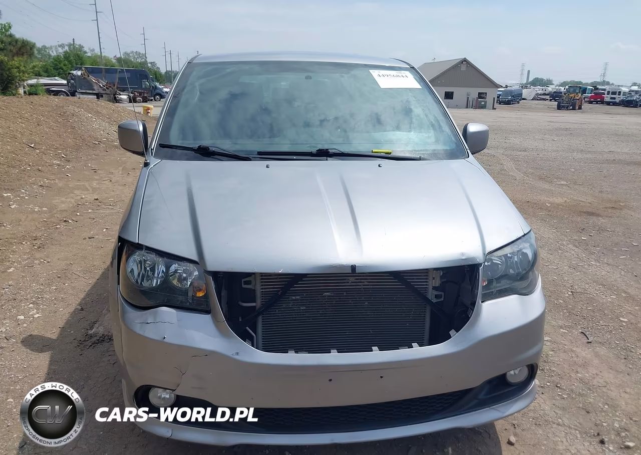 2018 Dodge Grand Caravan Gt VIN:2C4RDGEG4JR238144 - 12