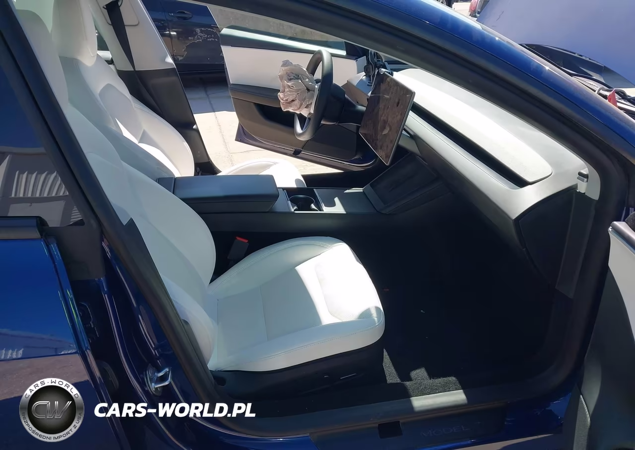 2025 Tesla Model 3 Long Range Rear-Wheel Drive-Standard Rear-Wheel Drive VIN:5YJ3E1EA4SF013554 - 5