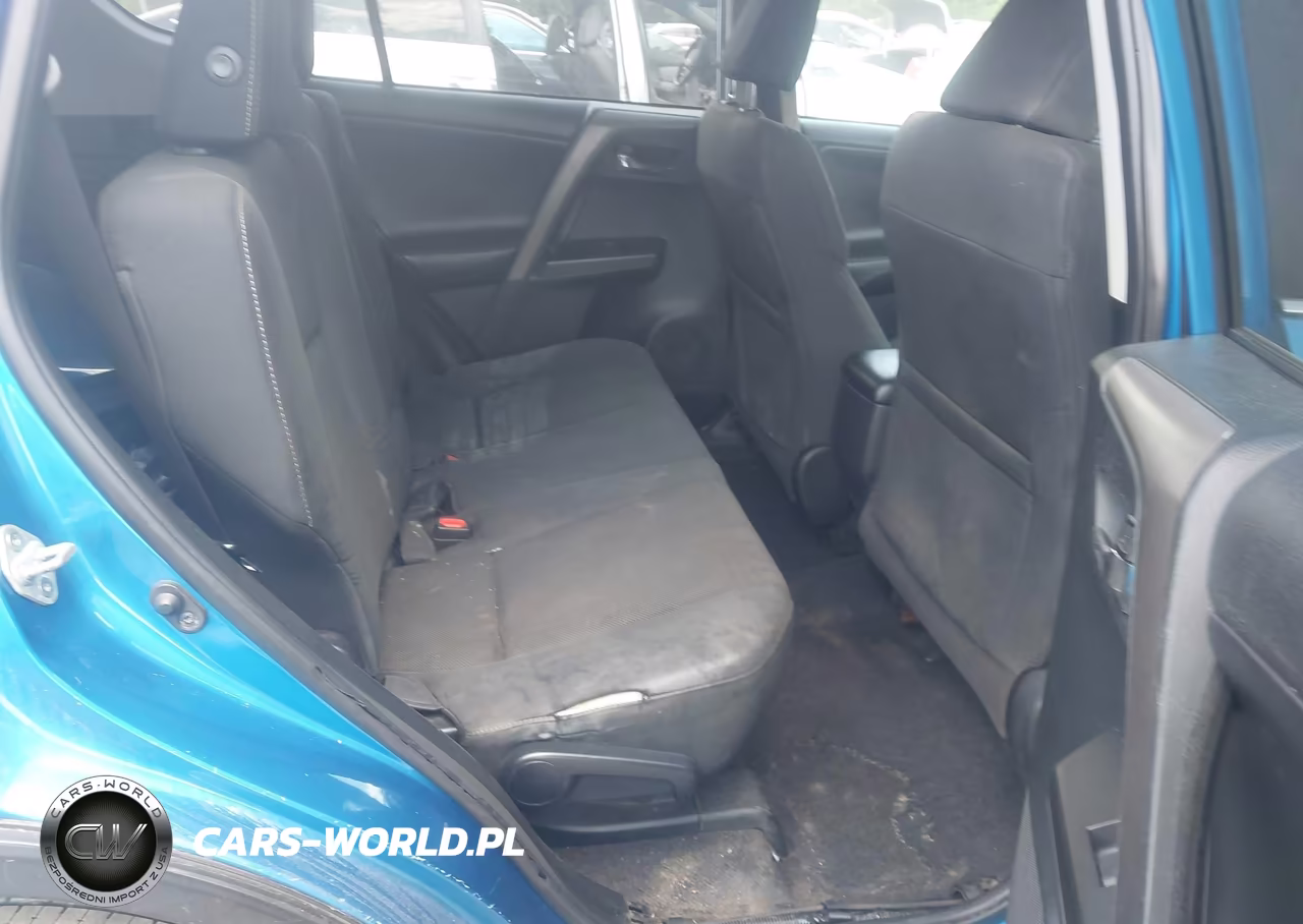 2018 Toyota Rav4 Xle VIN:2T3WFREV7JW447763 - 8