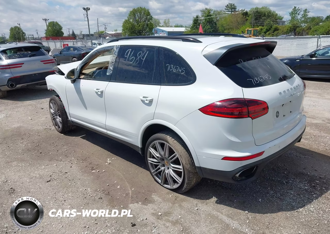 2017 Porsche Cayenne Platinum Edition VIN:WP1AA2A2XHKA82217 - 3