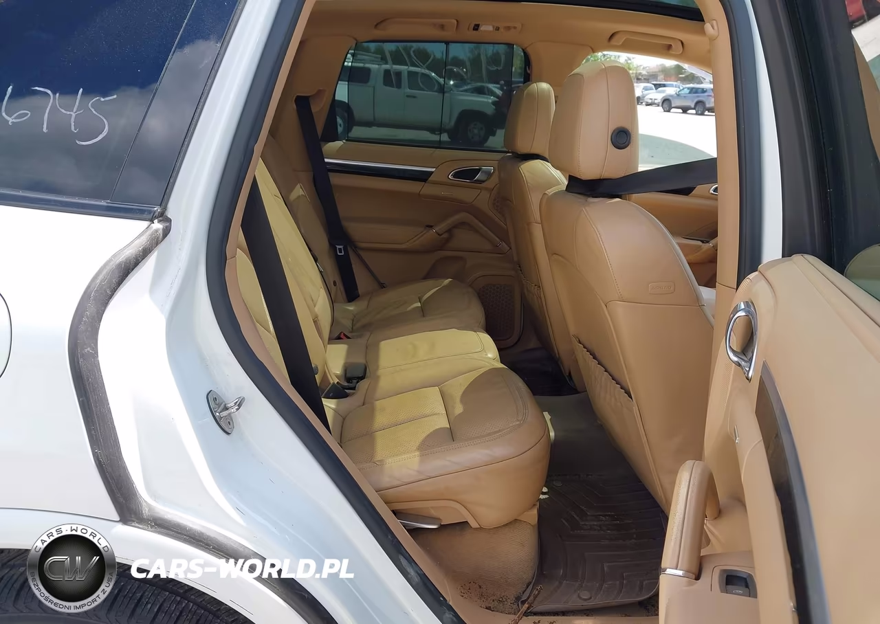 2017 Porsche Cayenne Platinum Edition VIN:WP1AA2A2XHKA82217 - 8