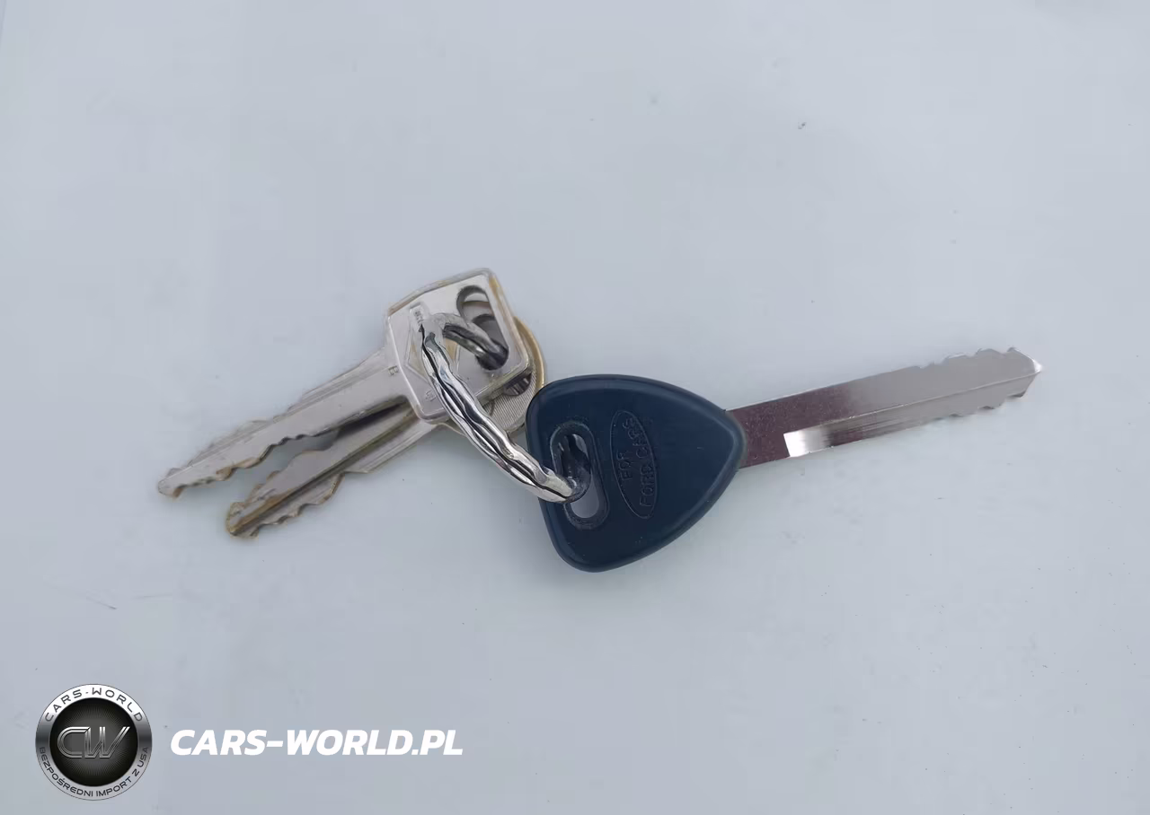 1986 Ford Thunderbird VIN:1FABP46F5GH209209 - 11