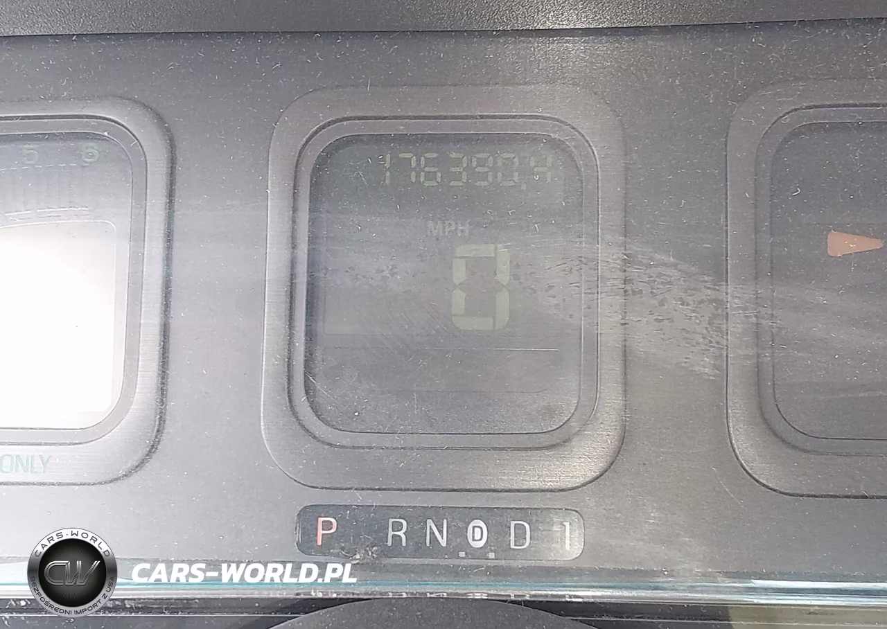 1986 Ford Thunderbird VIN:1FABP46F5GH209209 - 7