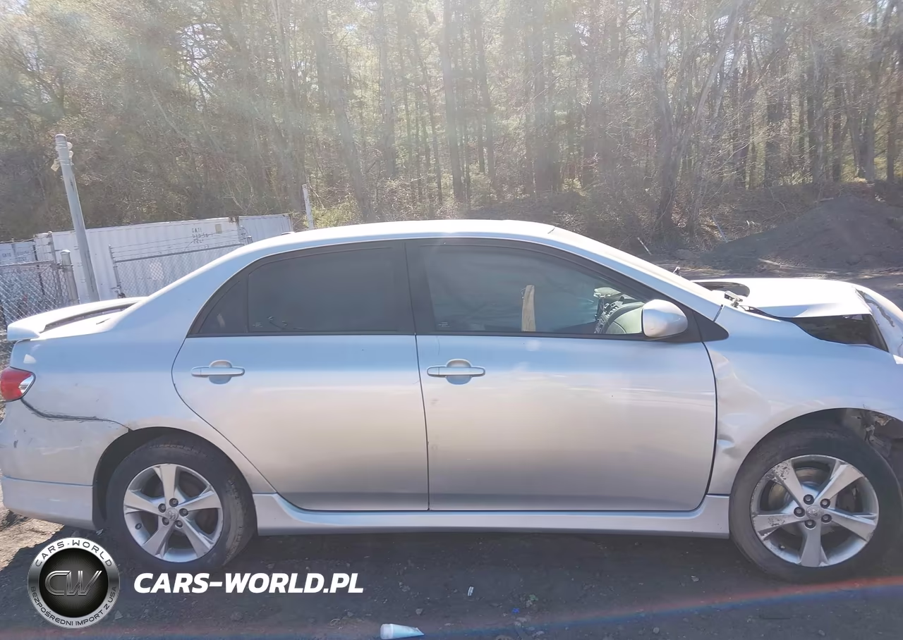 2012 Toyota Corolla S VIN:2T1BU4EE8CC810642 - 13
