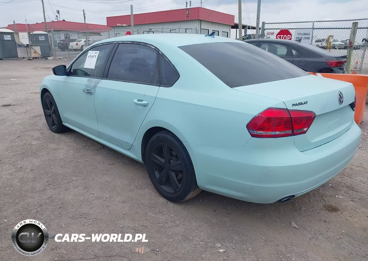 2013 Volkswagen Passat 2.0L Tdi Se VIN:1VWBN7A35DC115593 - 3