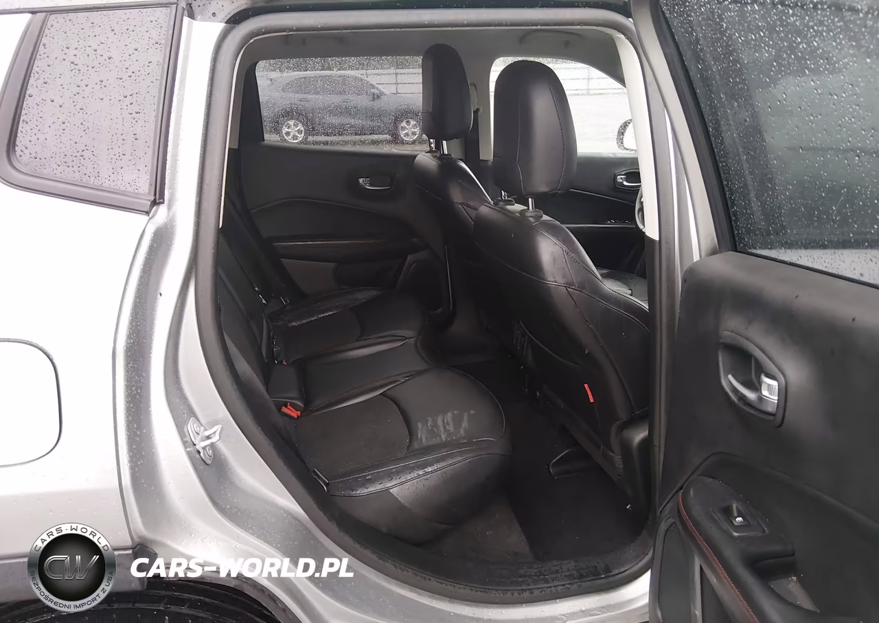 2019 Jeep Compass Trailhawk 4X4 VIN:3C4NJDDB9KT733224 - 8