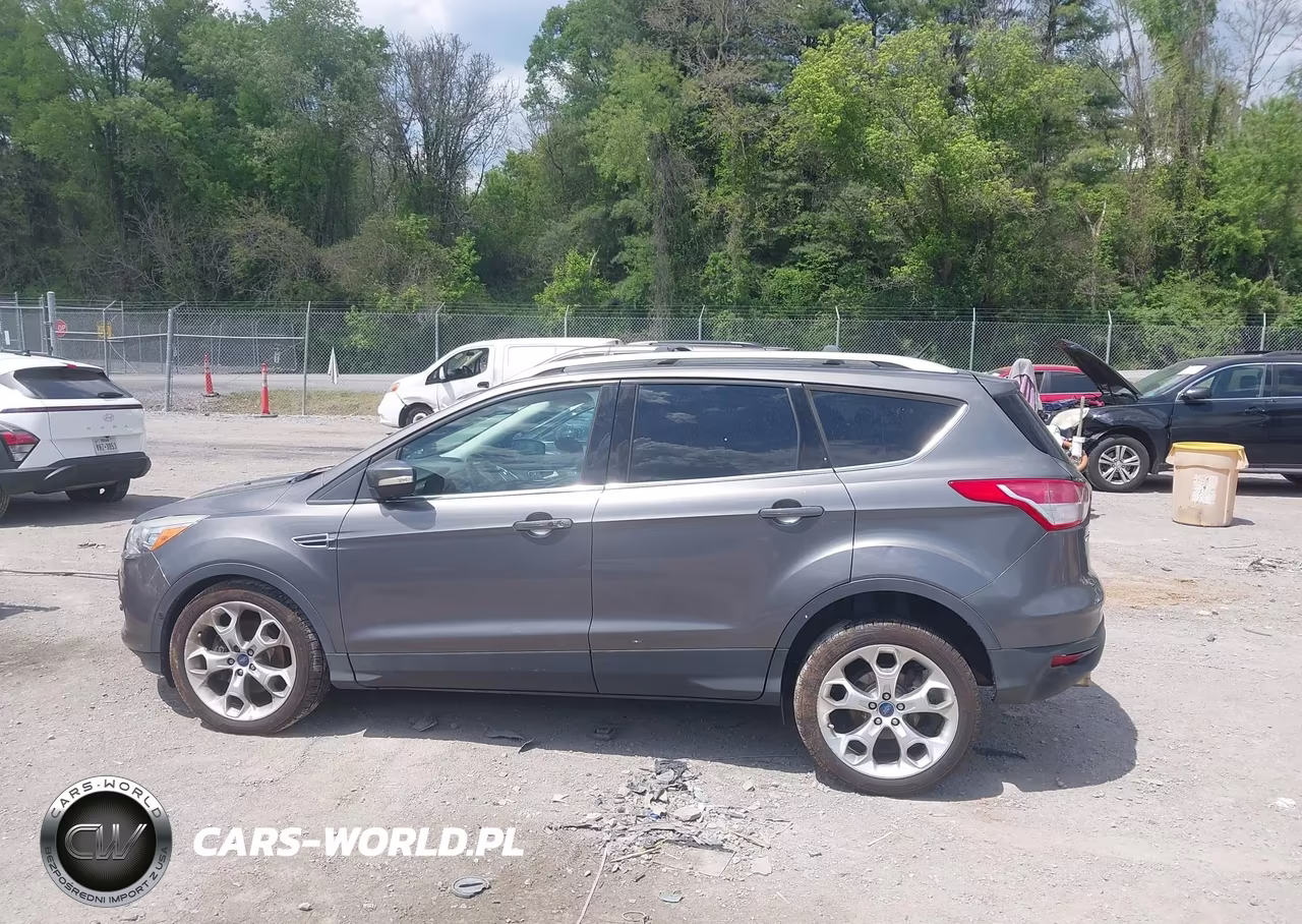 2013 Ford Escape Titanium VIN:1FMCU9J9XDUA90335 - 15
