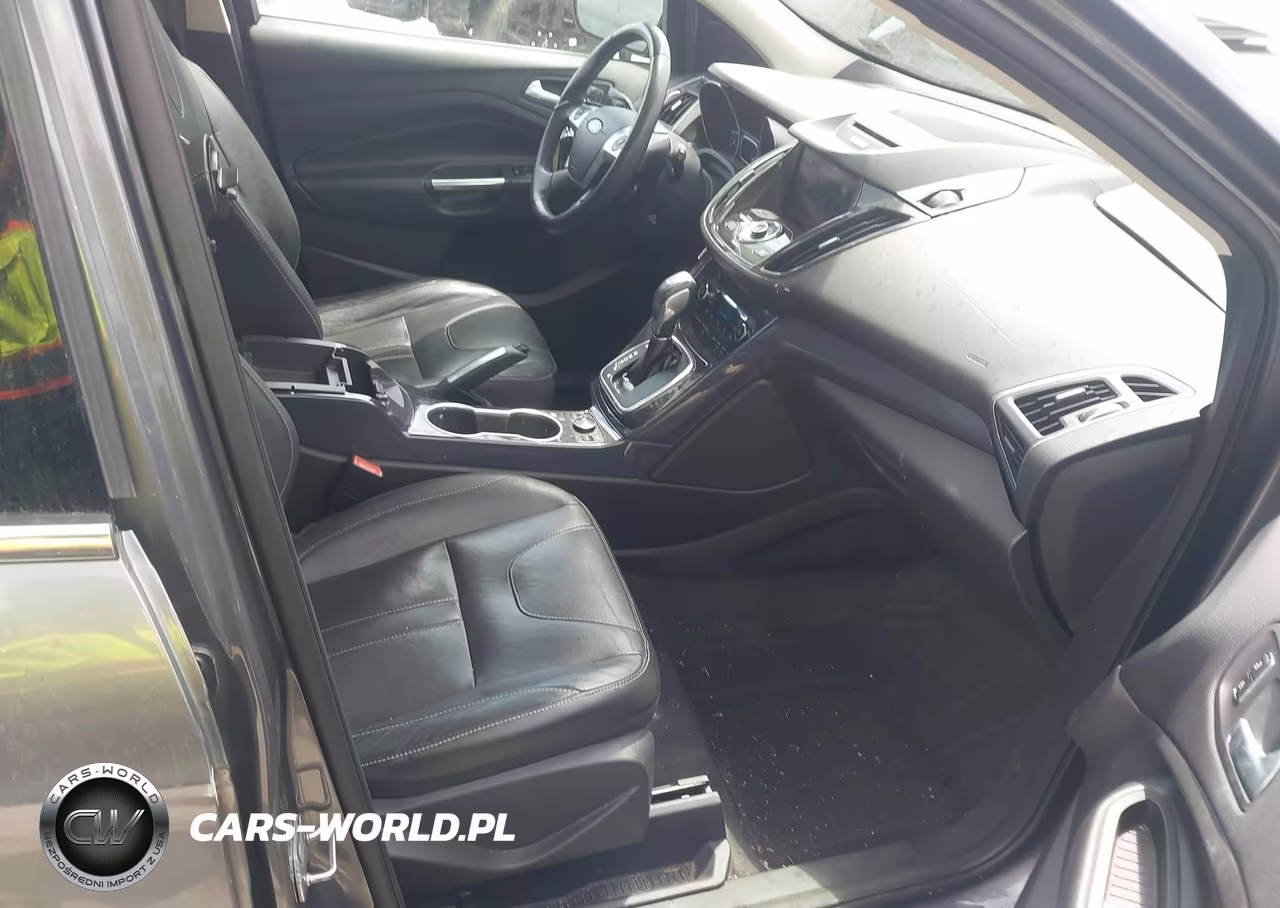 2013 Ford Escape Titanium VIN:1FMCU9J9XDUA90335 - 5