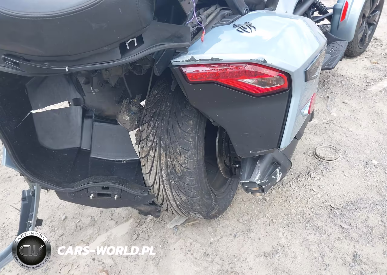 2022 Can-Am Spyder Roadster F3-T-F3 Limited VIN:2BXREDD29NV001339 - 17